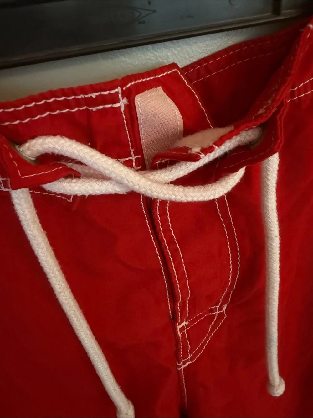 Hollister Retro Board Shorts Men’s M 32-33 Red Navy Stripes Pockets New NWOT